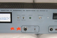 Trasmettitore anni 70 marca Akron  modello Protosint 20